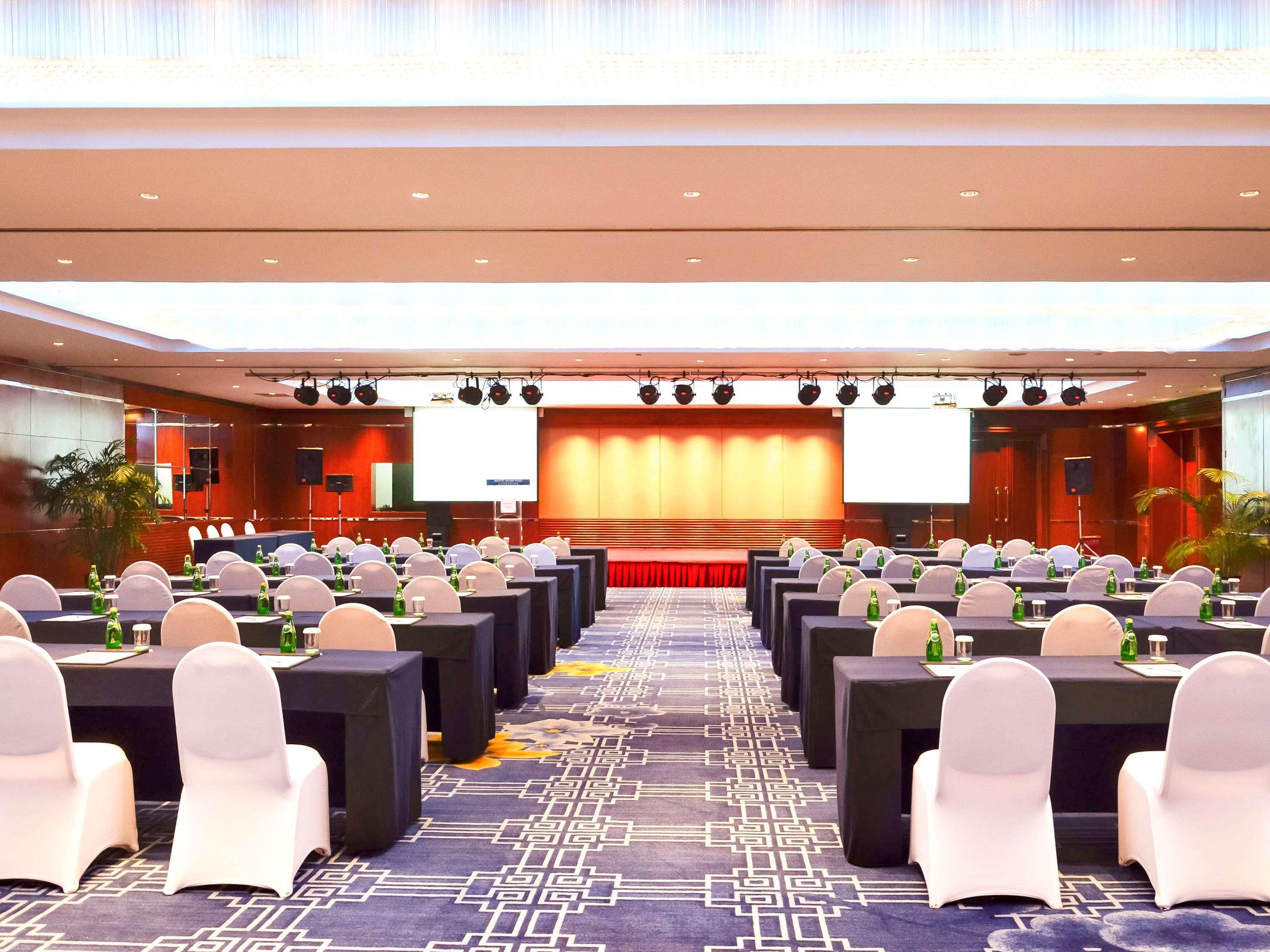 Novotel Beijing Peace Dış mekan fotoğraf